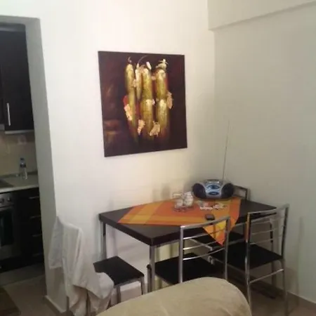 οικογενειακη κατοικια με αυλη, καλλιθεα χαλκιδικησ * Kallithea (Chalkidiki)