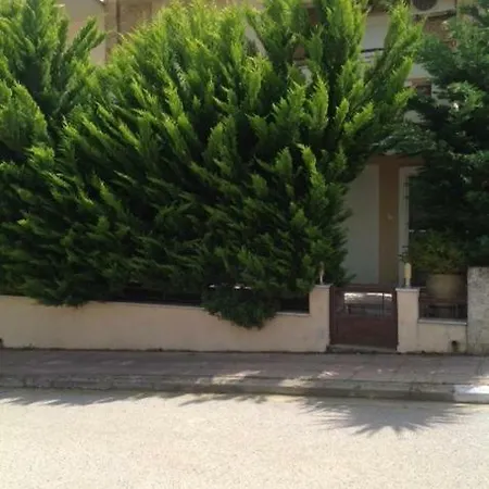 οικογενειακη κατοικια με αυλη, καλλιθεα χαλκιδικησ Holiday home Kallithea (Chalkidiki)
